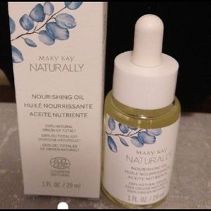 Mary Kay Naturally Nourishing Oil